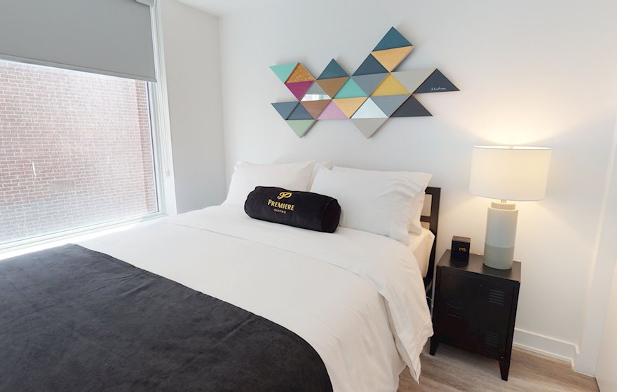 309 Second Bedroom Queen Mattress Fully Furnished Apartment Suite Ottawa