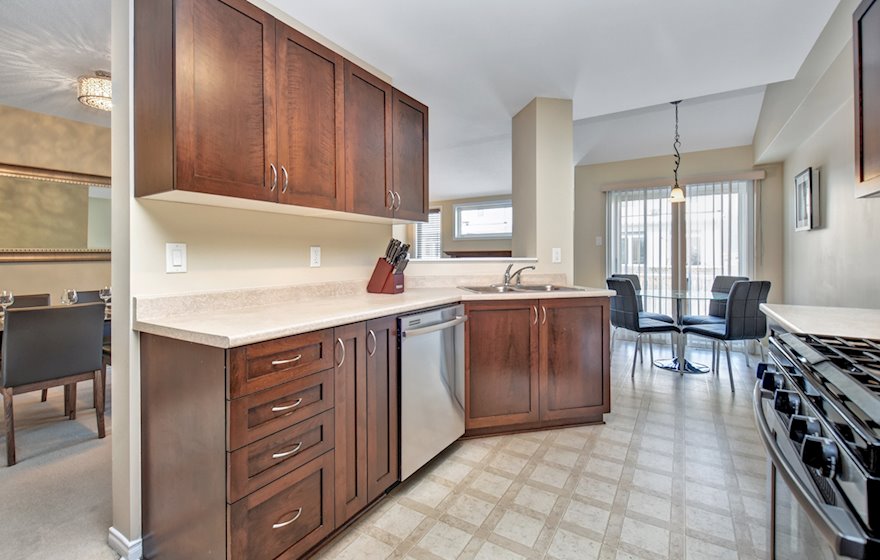 Kitchen Fully Equipped Five Appliances Stainless Steel Kanata