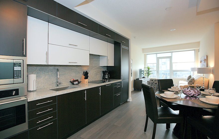 Kitchen Fully Equipped Five Appliances North York