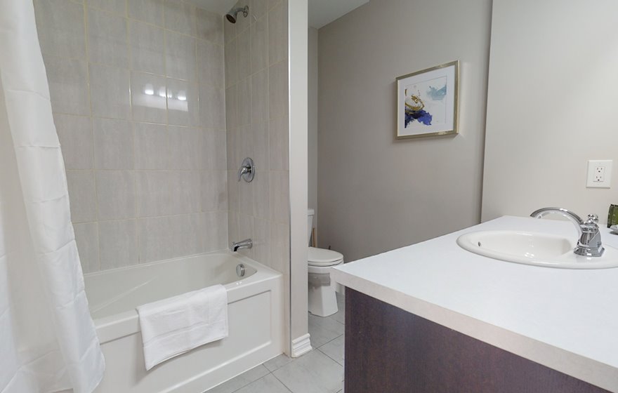 Second Bathroom 3 Piece Fully Furnished Apartment Suite Orleans