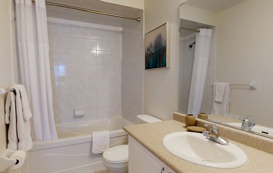 Master Bathroom Soaker Tub Fully Furnished Apartment Suite Richmond Hill