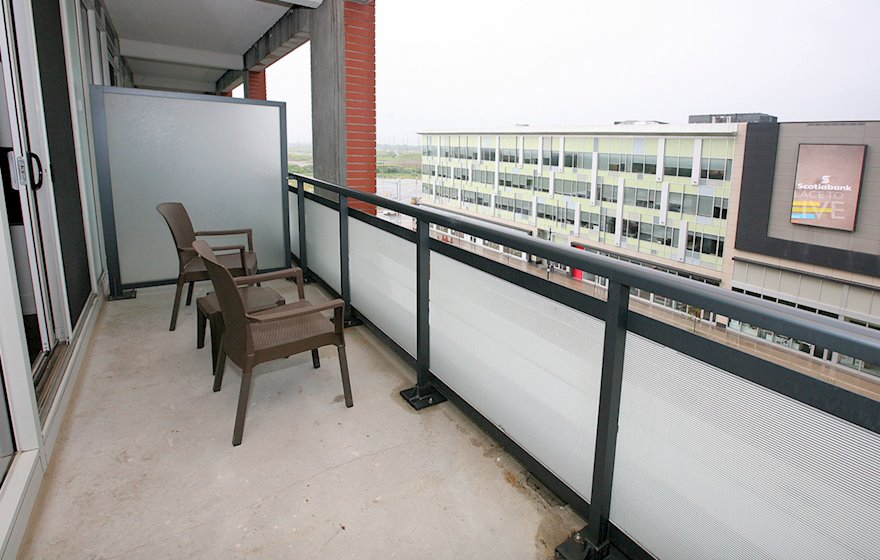 View - Free WiFi Fully Furnished Apartment Suite Markham