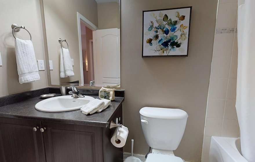 Master Bathroom Soaker Tub Fully Furnished Apartment Suite Brampton