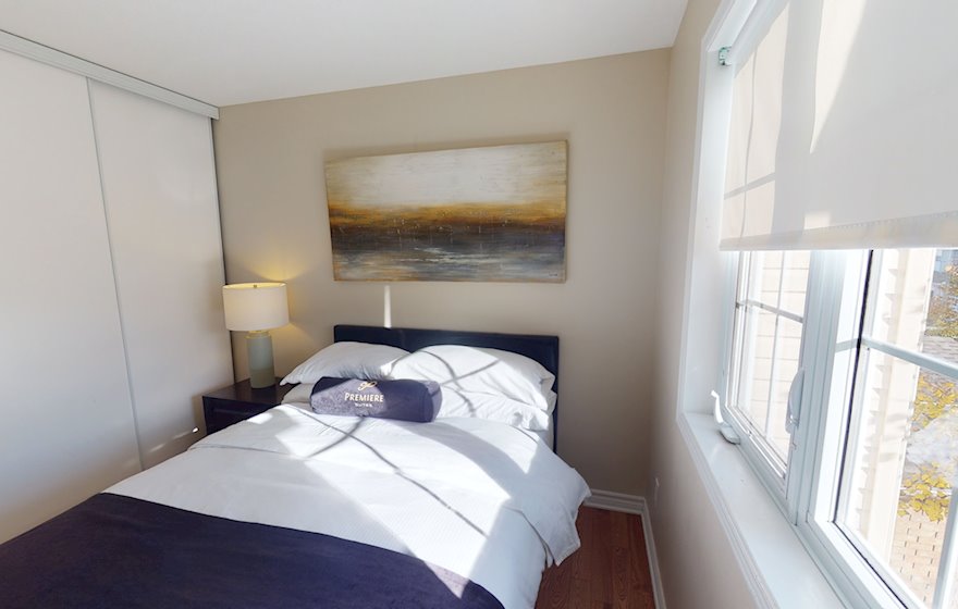 Third Bedroom Queen Mattress Fully Furnished Apartment Suite Kanata
