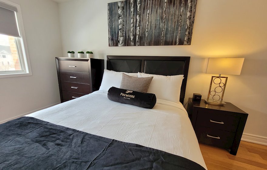 Second Bedroom Queen Mattress Fully Furnished Apartment Suite Markham