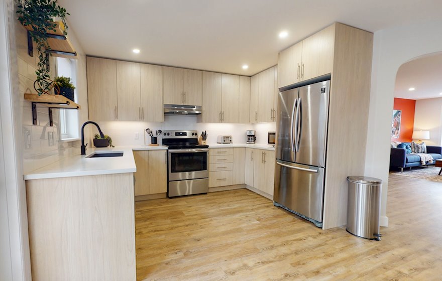 12  Kitchen Fully Equipped Five Appliances Stainless Steel Bedford, NS