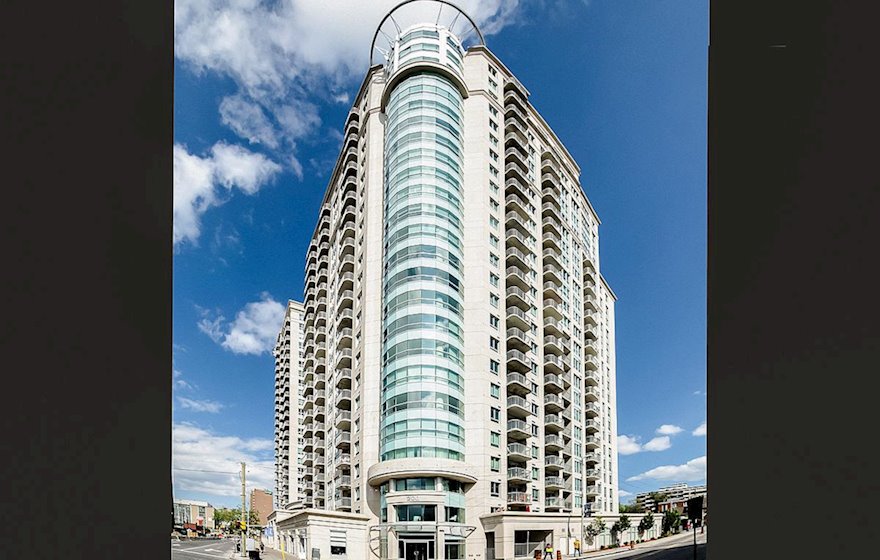 Looking for fully furnished shortterm rentals downtown Ottawa? Discover spectacular shortterm