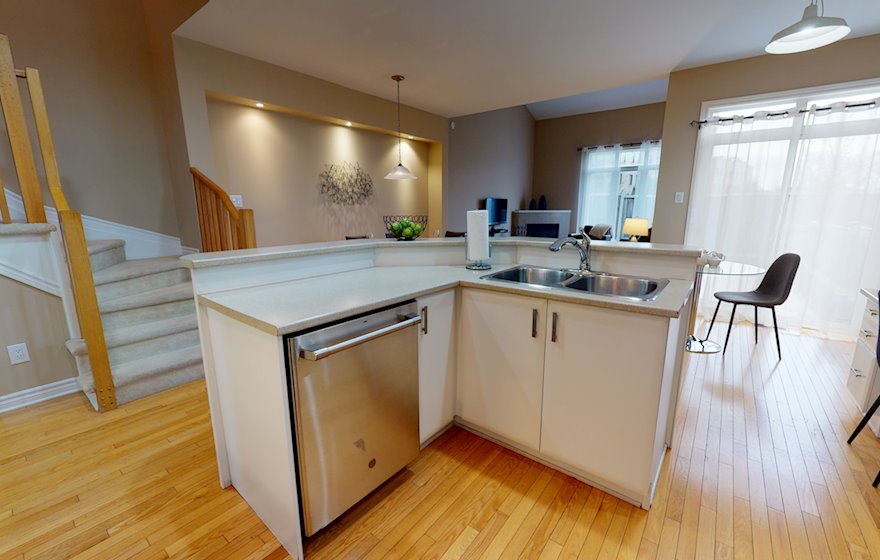 Kitchen1 Fully Equipped Five Appliances Stainless Steel Kanata