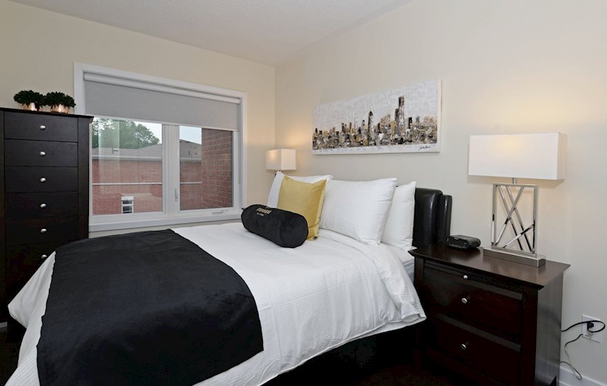 Second Bedroom Fully Furnished Apartment Suite Pickering