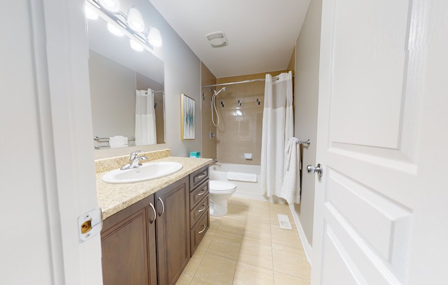 Principal Bathroom Soaker Tub Fully Furnished Apartment Suite Barrhaven