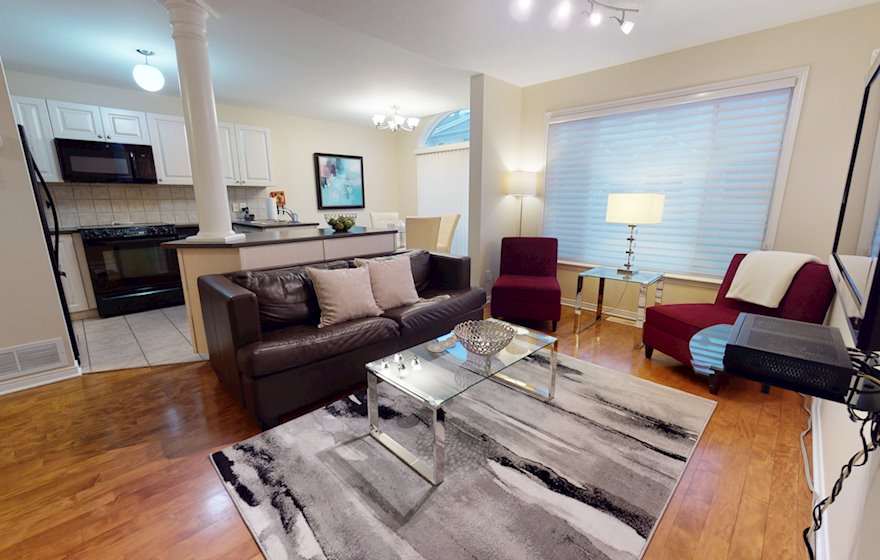 8 McPeake Living Room Free WiFi Fully Furnished Apartment Suite Kanata