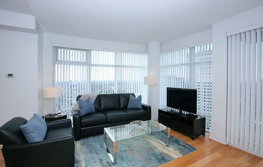 3508-Living Room Free WiFi Fully Furnished Apartment Suite Midtown Toronto