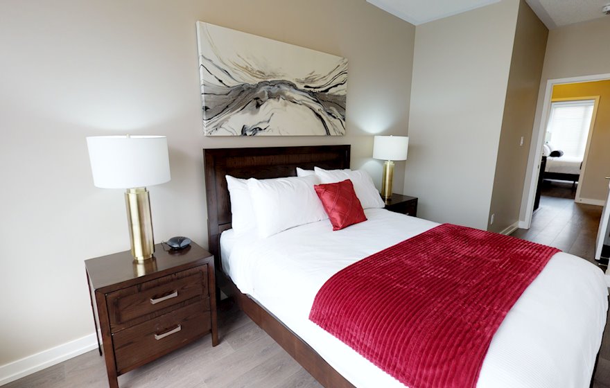 Second Bedroom Queen Mattress Fully Furnished Apartment Suite Oakville