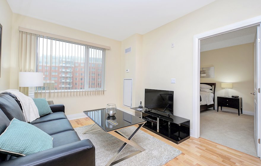 Premiere Suites William's Court Kanata Lakes Apartments 4