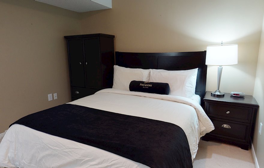 Fourth Bedroom Queen Mattress Fully Furnished Apartment Suite Mississauga