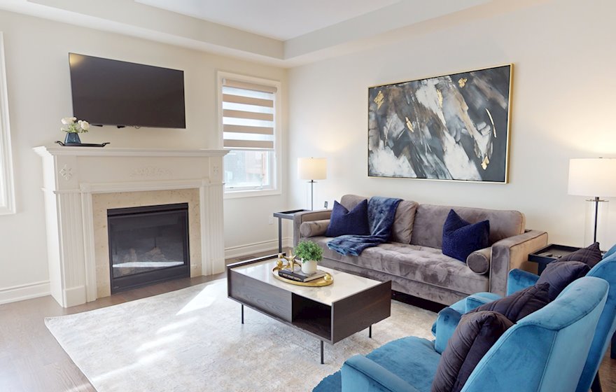 Living Room Free WiFi Fully Furnished Apartment Suite Stouffville