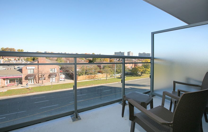 Balcony View Furnished Apartment Suite North York