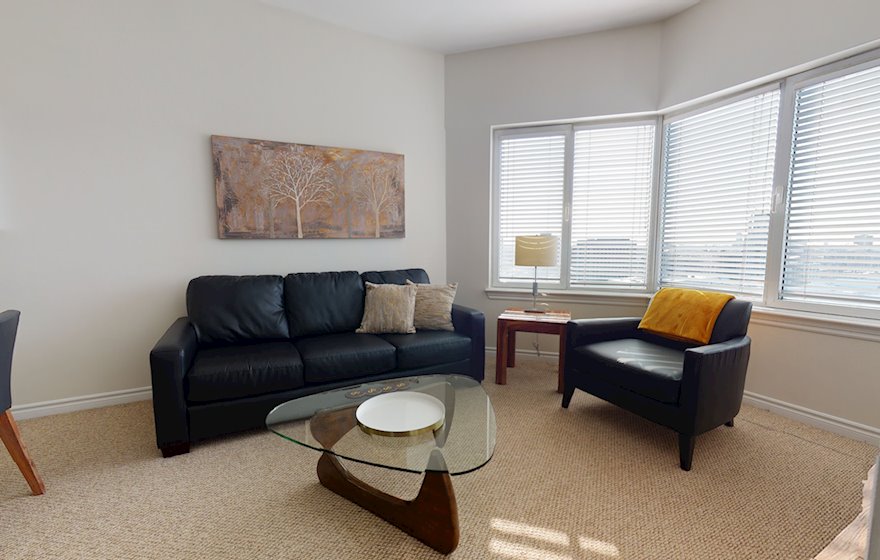 1610 Living Room Free WiFi Fully Furnished Apartment Suite Ottawa