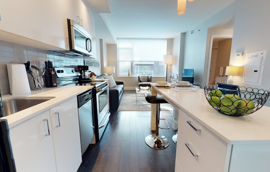 406 Kitchen Fully Equipped Five Appliances Ottawa
